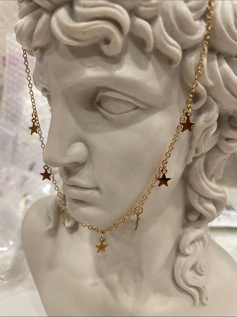 Dainty necklace - Picture 4 of 9